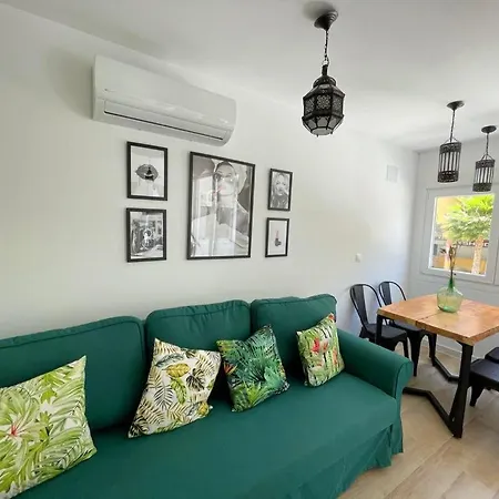 Апартаменти Paris Fashion - *